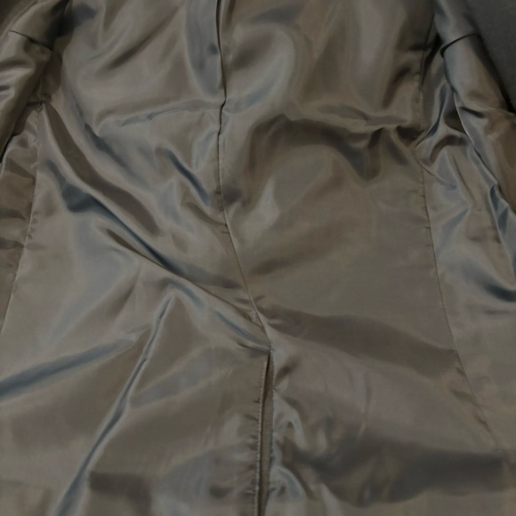 NWT Liz Claiborne Regular Fit Charcoal Grey Blazer, Size 6 - Picture 11 of 15